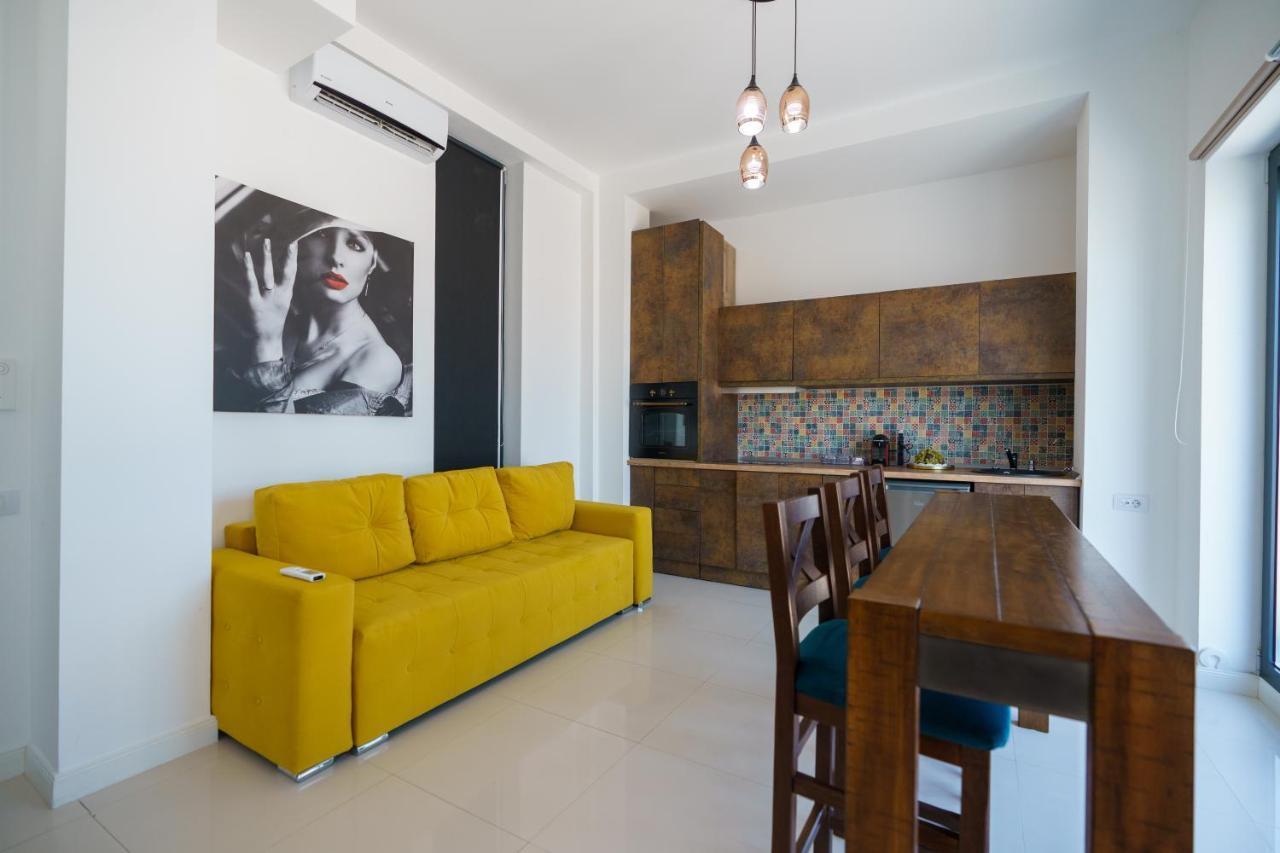 Beach Rooms Roberta Mamaia Luaran gambar