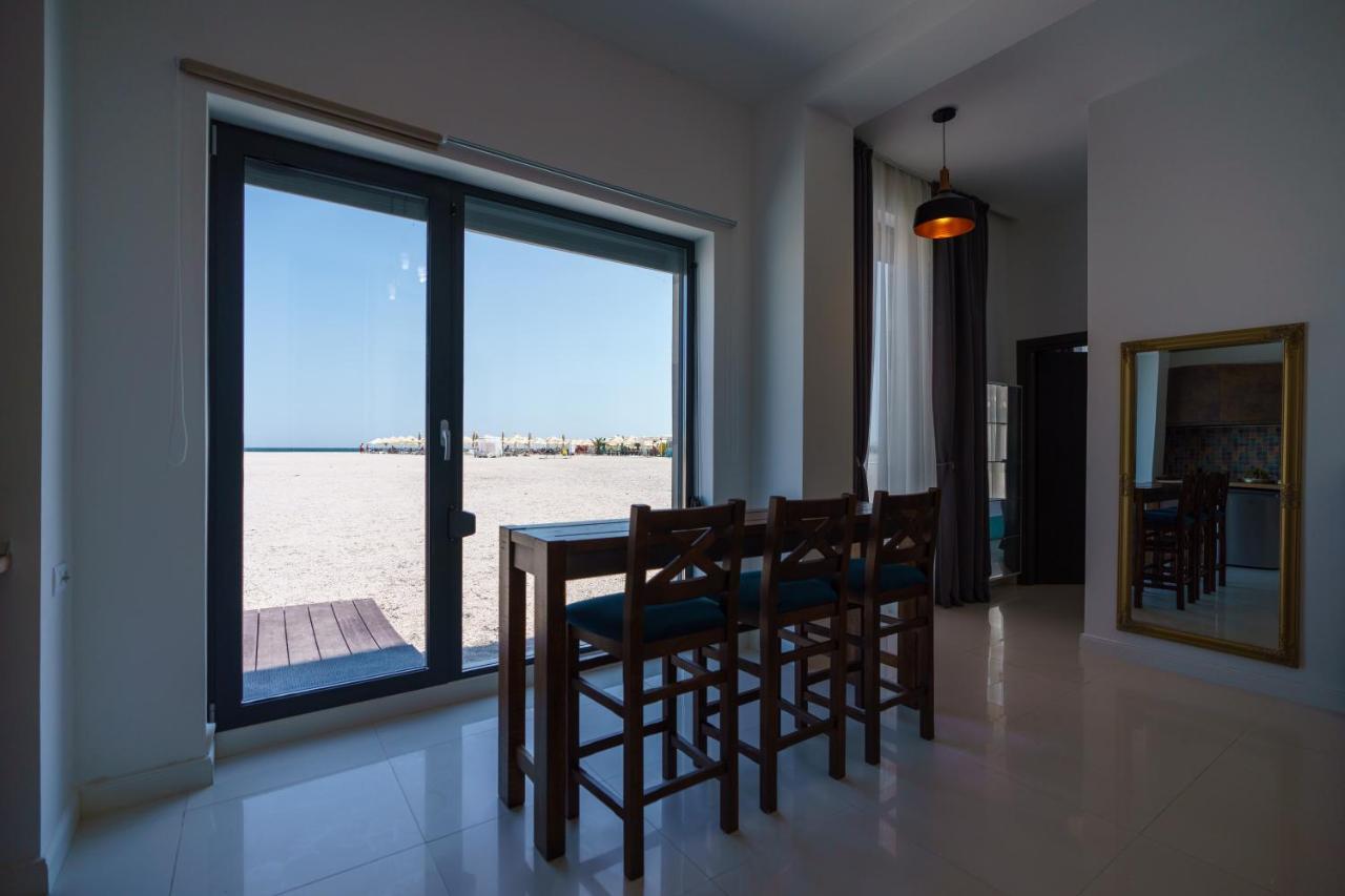 Beach Rooms Roberta Mamaia Luaran gambar