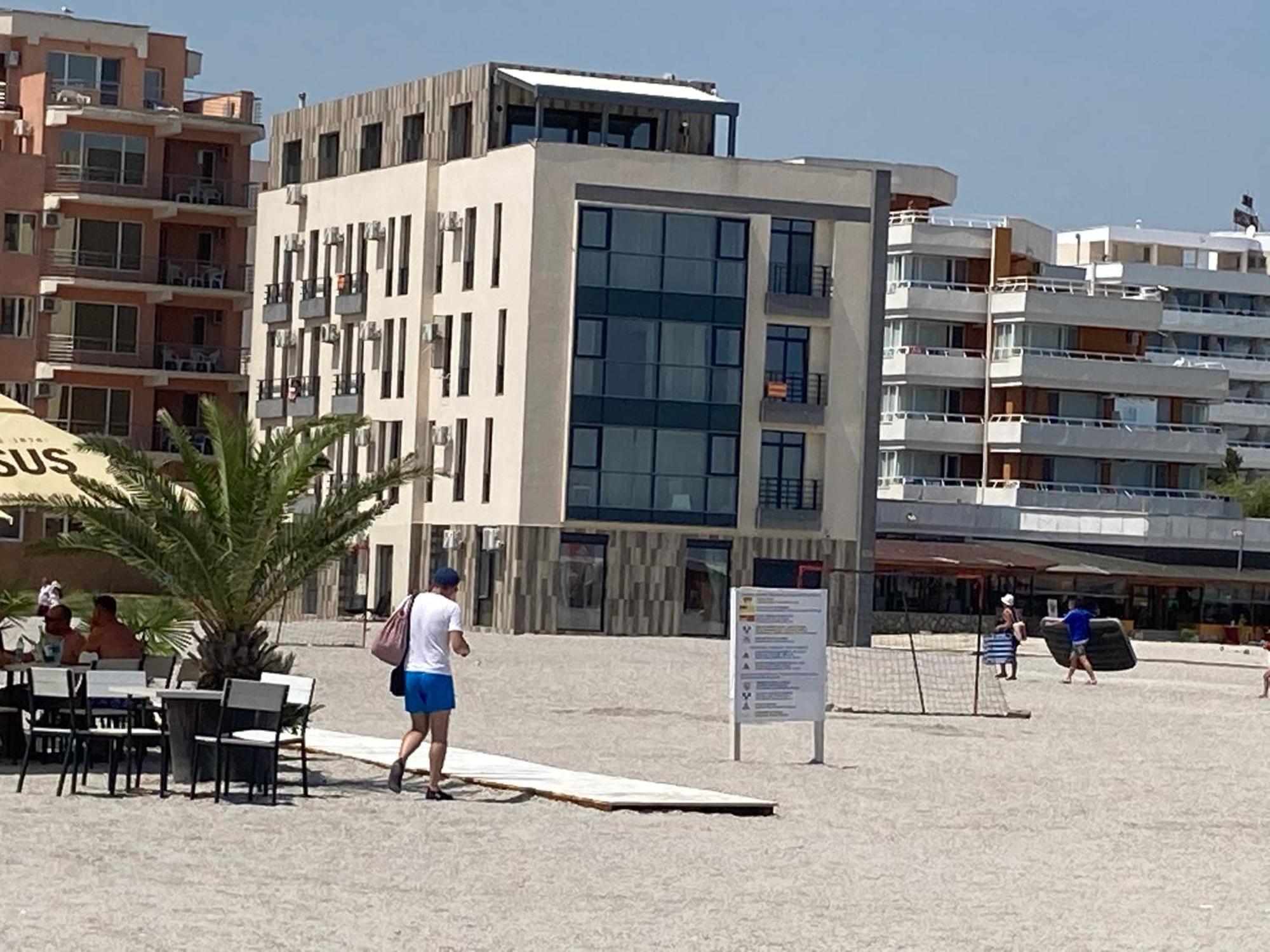Beach Rooms Roberta Mamaia Luaran gambar